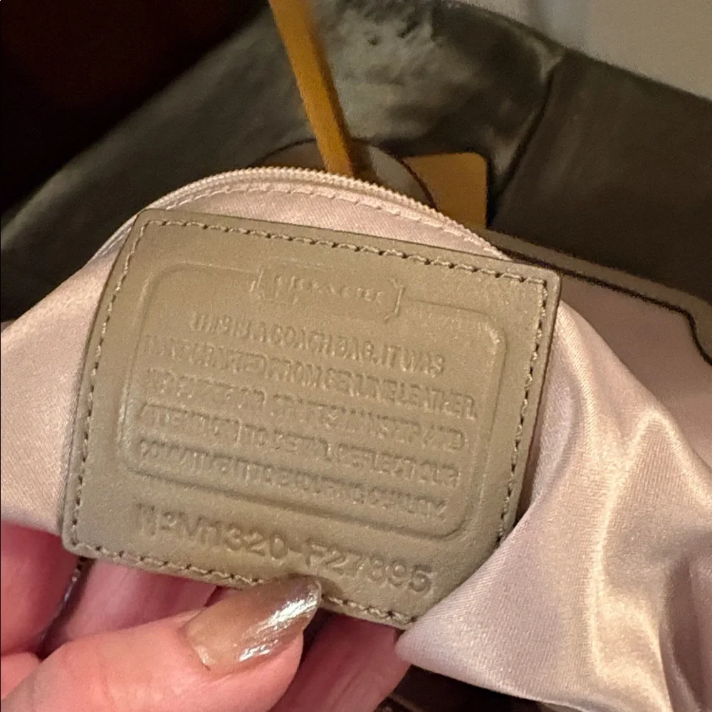 CoachCampbell exotic Beige Snakeskin embossed SatchelM1320-F27895 - Picture 6 of 9
